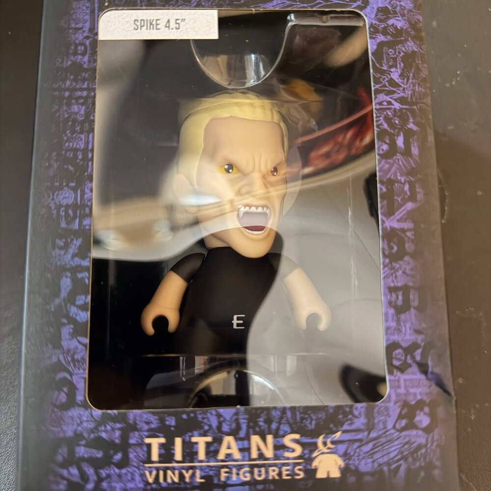 Titans Vinyl Figure Buffy the Vampire Slayer Spike